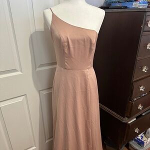 DB studio satin formal Size 4